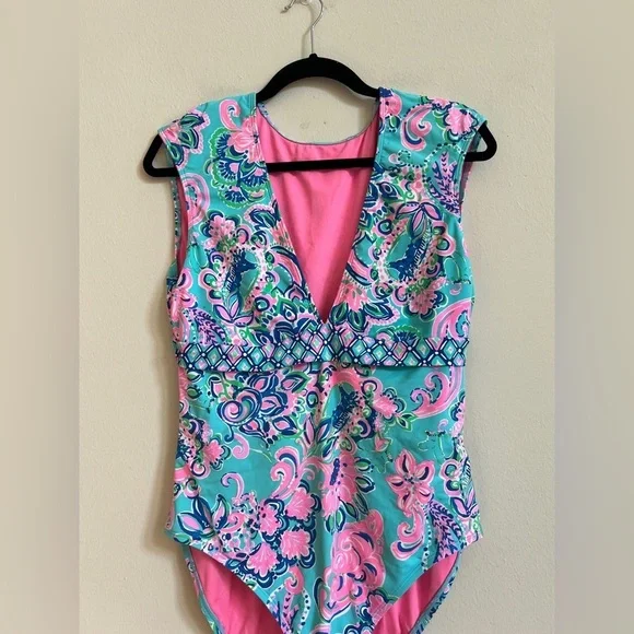 Lilly Pulitzer Imogen Swimsuit Jungle Horizon Size 12 - Picture 4 of 9